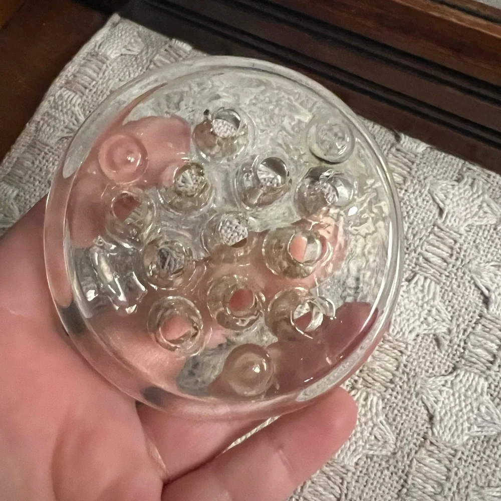 NO BRAND Classic *Vintage* MCM‎ Mid Century Modern 11 Hole Glass Flower Frog GUC